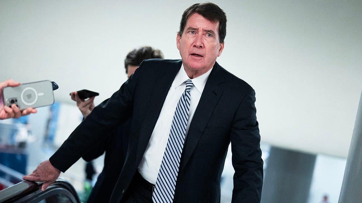Sen. Bill Hagerty standing inside the U.S. Capitol