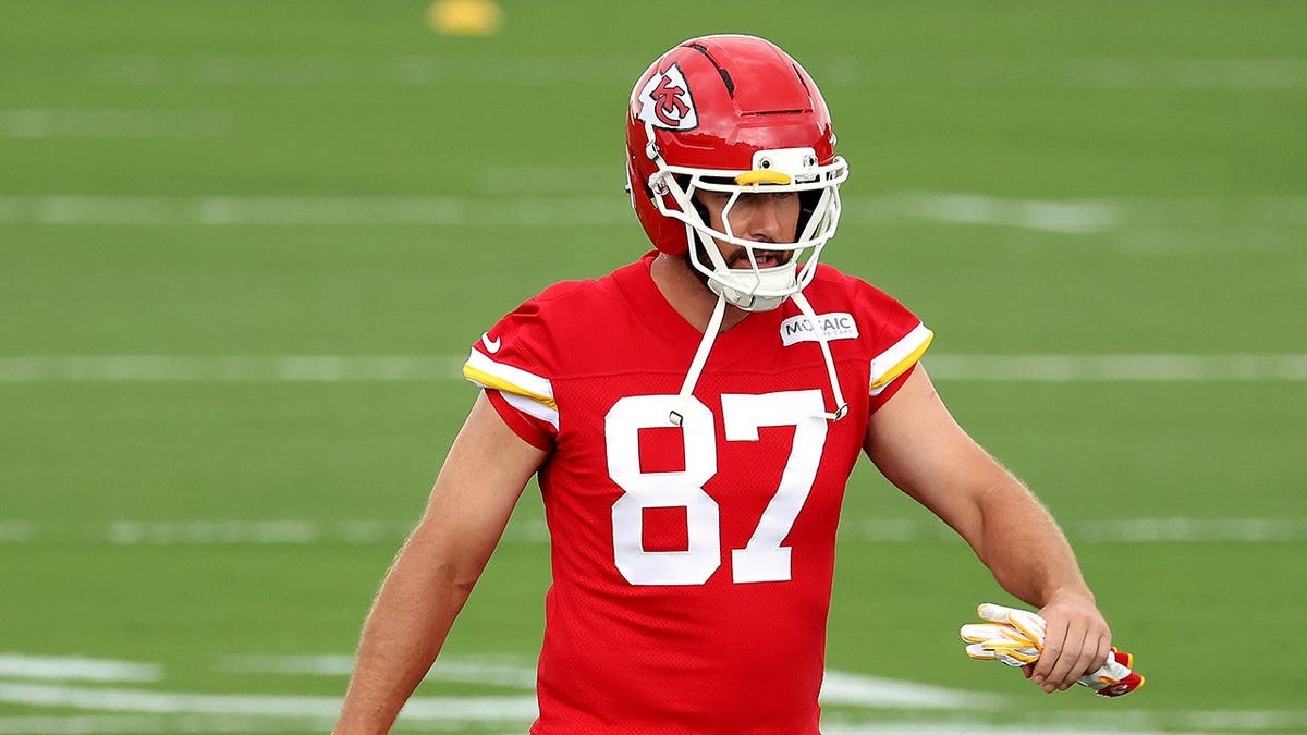 Travis Kelce participates in Kansas City Chiefs training camp at Missouri Western State University.