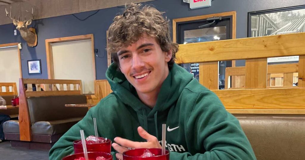 College Football QB Matt Donovan Has Part of Skull Removed After Suffering Horrific Injury During Game College Football QB Matt Donovan Has Part of Skull Removed After Suffering Horrific Injury During Game