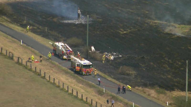 Emergency services called to crash south of Brisbane Emergency services called to crash south of Brisbane