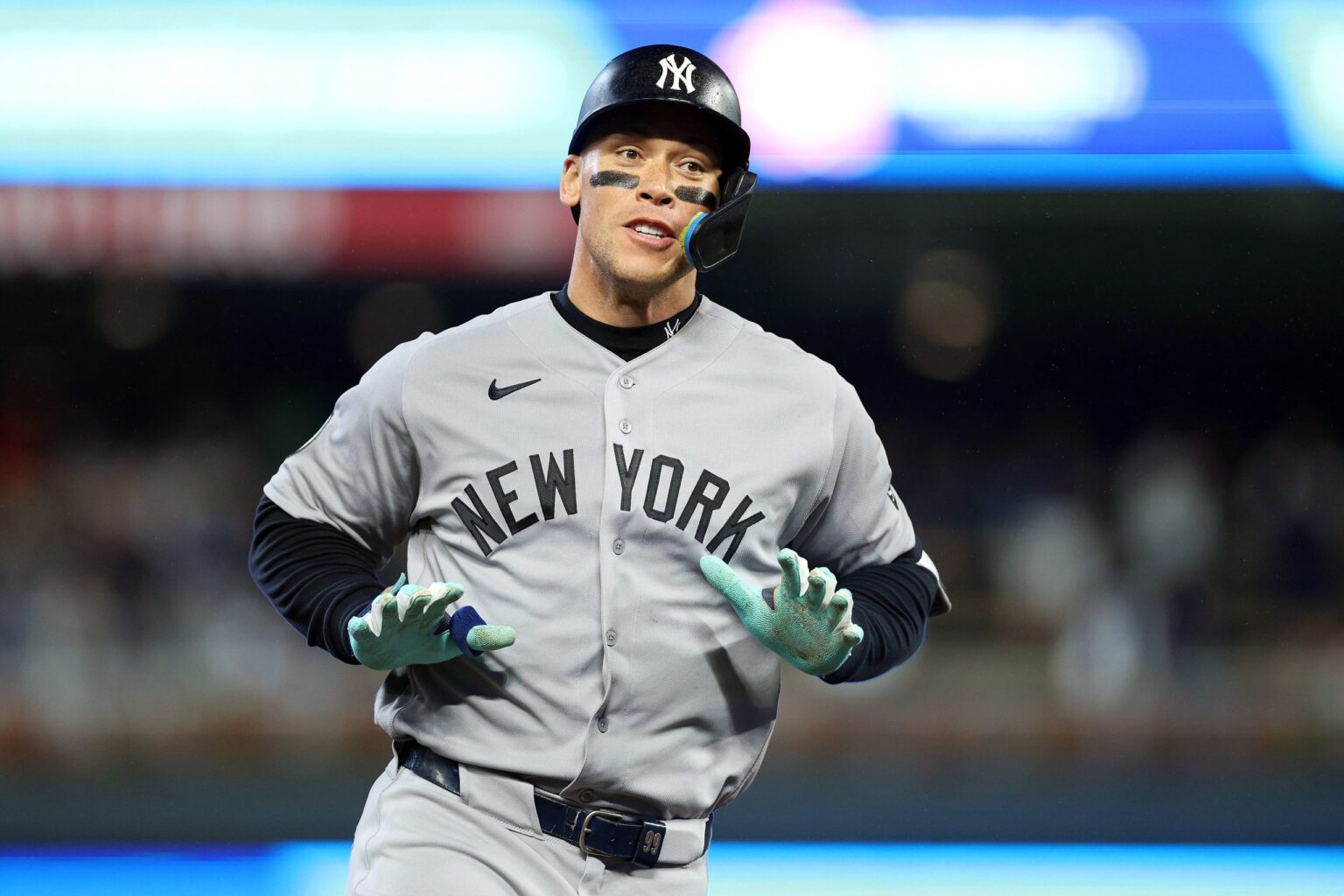 Yankees Clinch Postseason Spot As Aaron Judge Homers For First Time Since May Yankees Clinch Postseason Spot As Aaron Judge Homers For First Time Since May