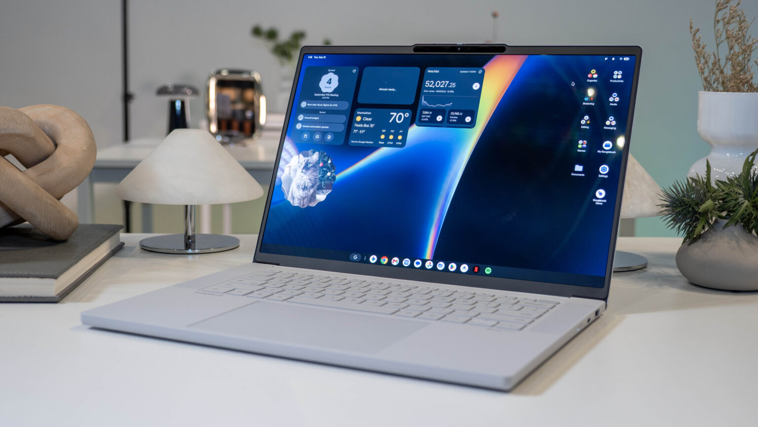 The First Googlebooks Are Here, and They’re Everything I Need in a Laptop The First Googlebooks Are Here, and They’re Everything I Need in a Laptop