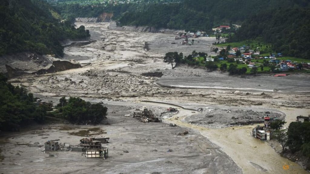Nepal disaster a climate ‘warning signal’: foreign minister