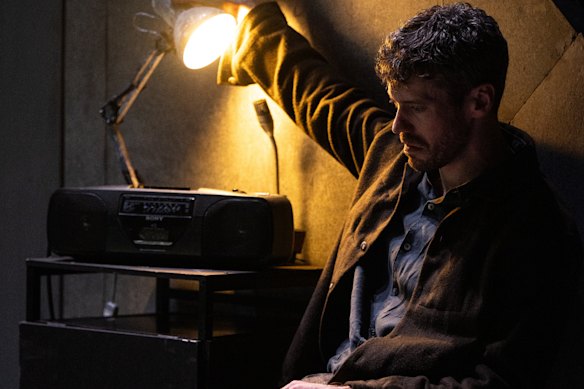 Luke Murphy stars as a suspect in the killing.
