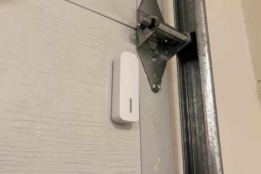 Abode Garage sensor on inside garage door