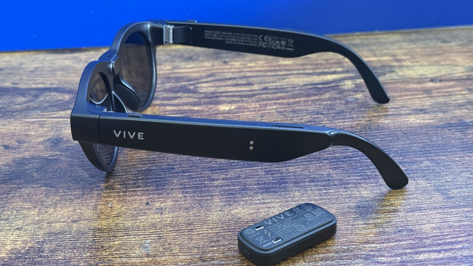 These Meta Glasses Alternatives Found a Way to Last Longer With Snap-On Batteries These Meta Glasses Alternatives Found a Way to Last Longer With Snap-On Batteries