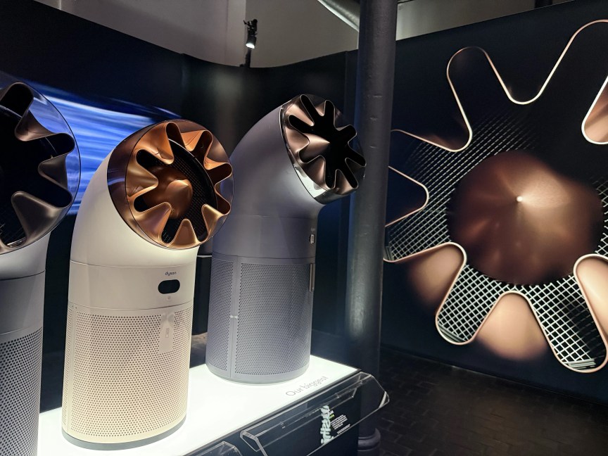 Three different sizes of the air purifier, shown from smallest to largest.
