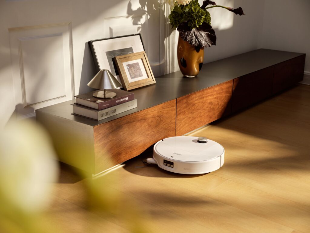 These New Robot Vacuums, Mops, Mowers and Pool Cleaners Will Try to Convince Us They’re Maintenance-Free These New Robot Vacuums, Mops, Mowers and Pool Cleaners Will Try to Convince Us They’re Maintenance-Free