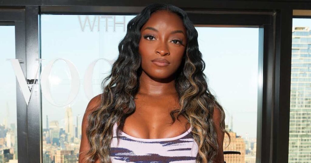 Simone Biles Claims 3 Masked Men Broke Into Her Home and Stole Her Porsche: ‘Absolute Insanity’ Simone Biles Claims 3 Masked Men Broke Into Her Home and Stole Her Porsche: ‘Absolute Insanity’