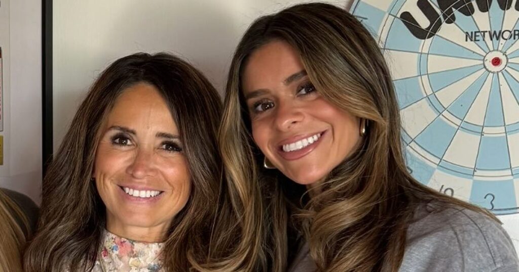 Taylor Frankie Paul’s Mom Slams Her ‘Disgusting’ Bath Scene on ‘Worst Season’ of ‘Mormon Wives’ Taylor Frankie Paul’s Mom Slams Her ‘Disgusting’ Bath Scene on ‘Worst Season’ of ‘Mormon Wives’