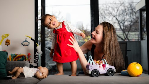 South Melbourne mother Melanie Swieconek is having to search for a new childcare centre for her 14-month-old daughter, Valentina.
