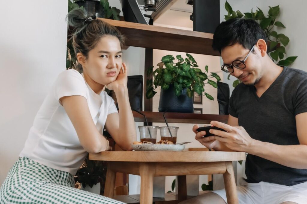 Tech bros wail that that no one will date them, despite colossal salaries: ‘Called me the devil’ Tech bros wail that that no one will date them, despite colossal salaries: ‘Called me the devil’