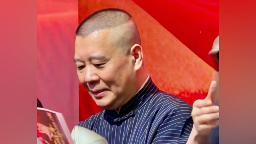 Organiser fined US,500 over Chinese comedy star’s on-stage rewrite of revolutionary song