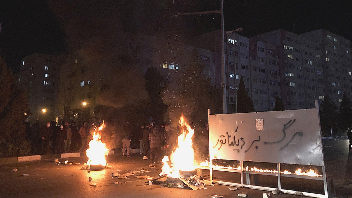 Iran blackout in protests