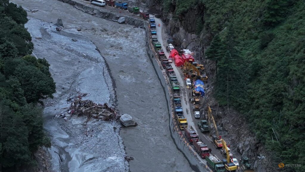 China restores road access to Tibet disaster zone as search intensifies China restores road access to Tibet disaster zone as search intensifies