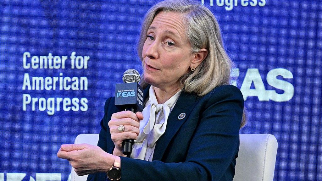 Spanberger’s data center plan on collision course with her party’s green energy push, critics warn Spanberger’s data center plan on collision course with her party’s green energy push, critics warn